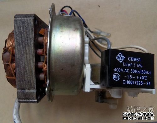 拆解電機